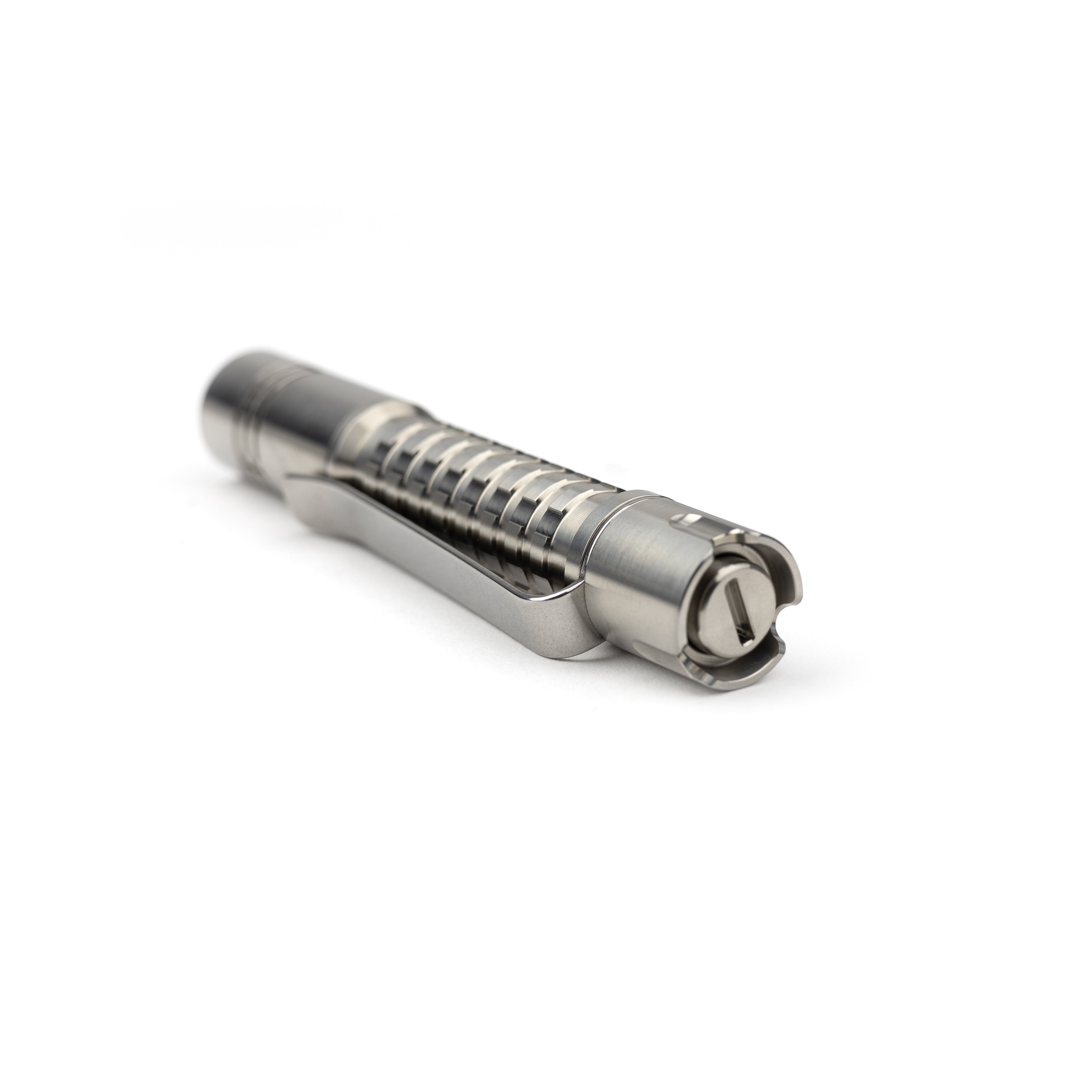 Pineapple Mini - Titanium Raw Frag – Blade & Beam